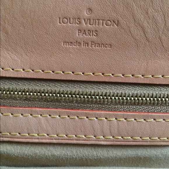 RARE & In very good condition🎄Authentic Louis Vuitton Etoile monogram  bags🌟 - Picture 10 of 16